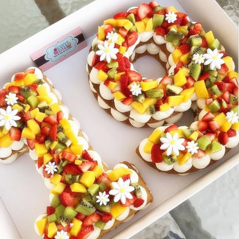 Moule Gateau Chiffre 1, Number Cake Moule, Grands Moules à Gâteau 3D en  Silicone, Moule à Gâteau en Forme de Chiffre Pour Anniversaire et  Anniversaire de Mariage, 26,5 cm : : Cuisine